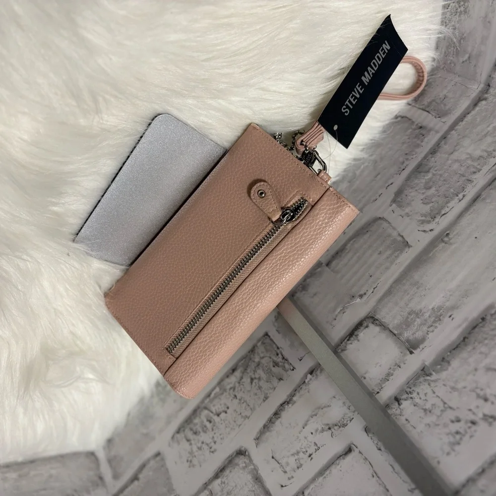 Steve Madden Blush Wristlet Clutch - Picture 3 of 4
